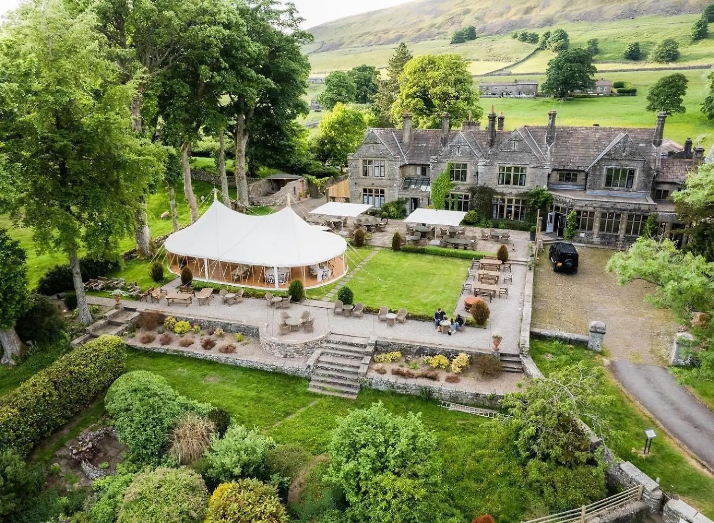 Simonstone Hall Hotel location
